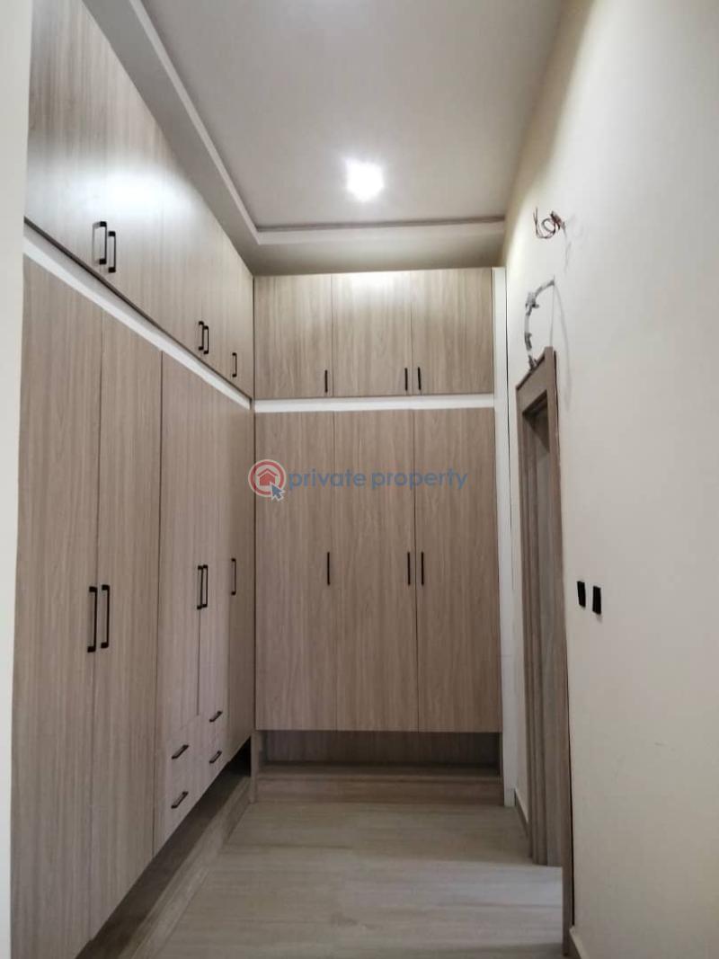 7 bedroom Duplex For Sale Guzape Abuja Phase 1  - 10
