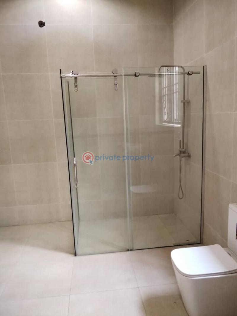 7 bedroom Duplex For Sale Guzape Abuja Phase 1  - 26