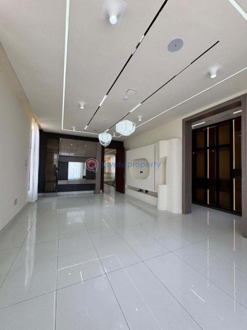 5 bedroom Detached Duplex For Sale Orchid Road Lafiaji Lekki Lagos - 9