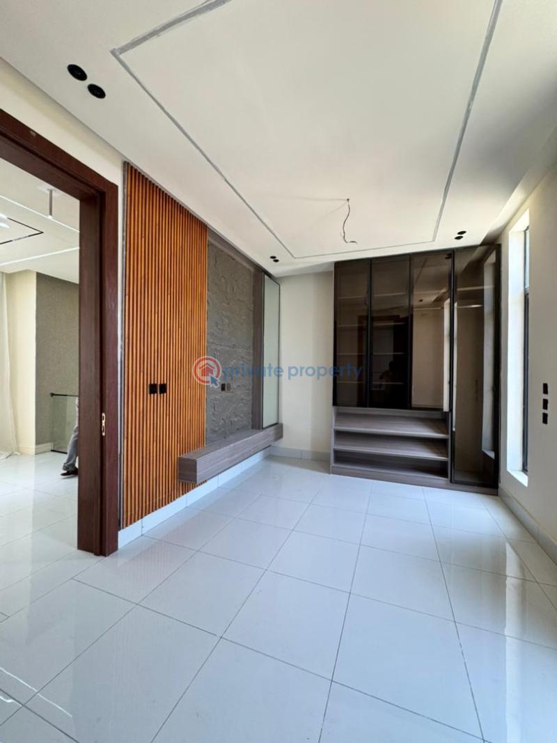 5 bedroom Detached Duplex For Sale Orchid Road Lafiaji Lekki Lagos - 15