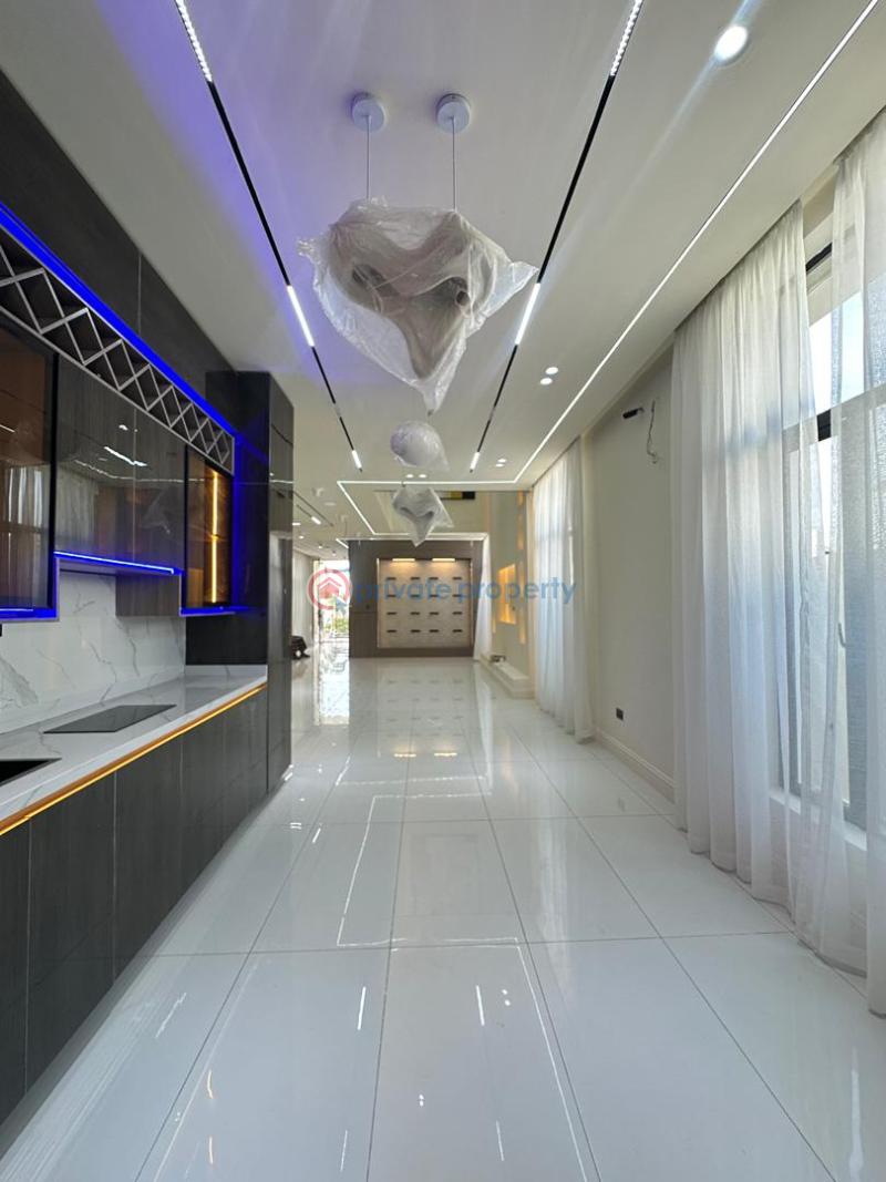 5 bedroom Detached Duplex For Sale Chevron Drive Lekki Lagos - 6