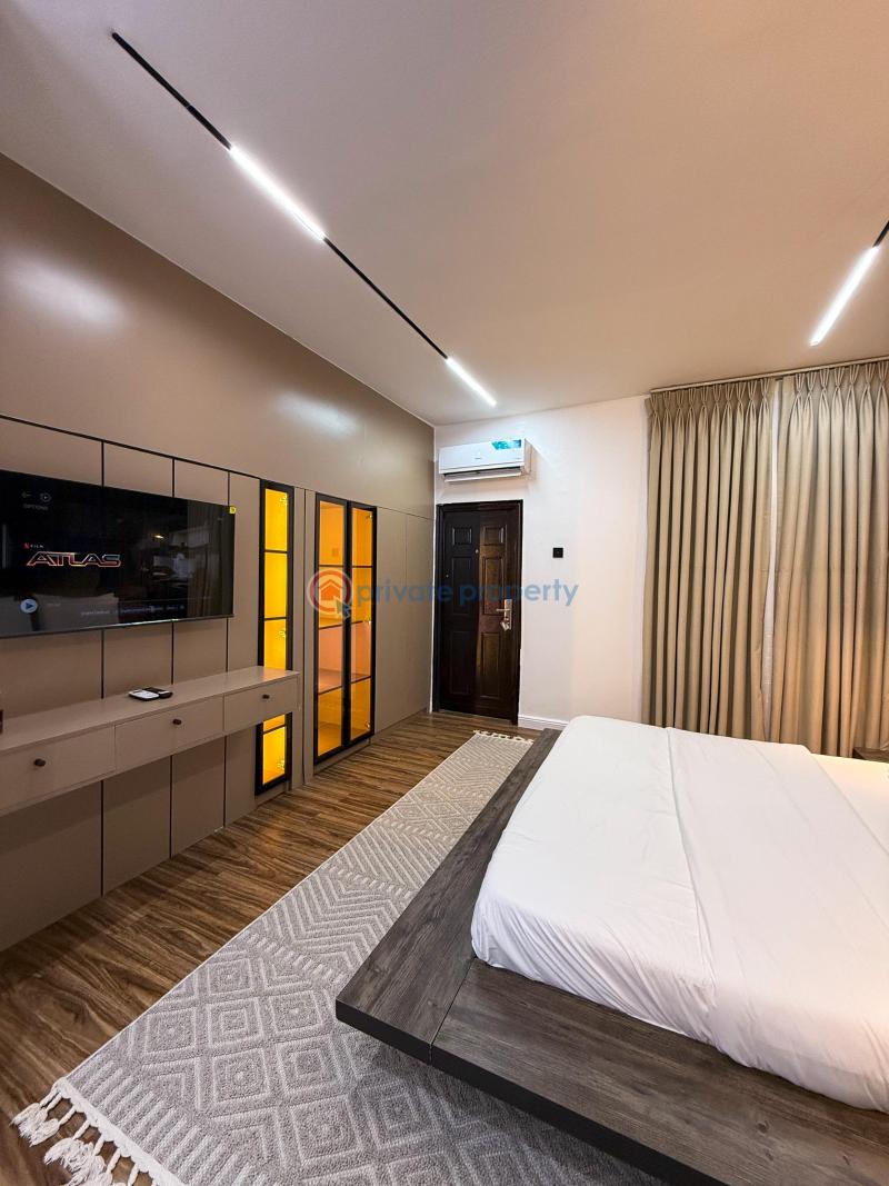 1 bedroom Penthouse Short let Utako Abuja Phase 2  - 5