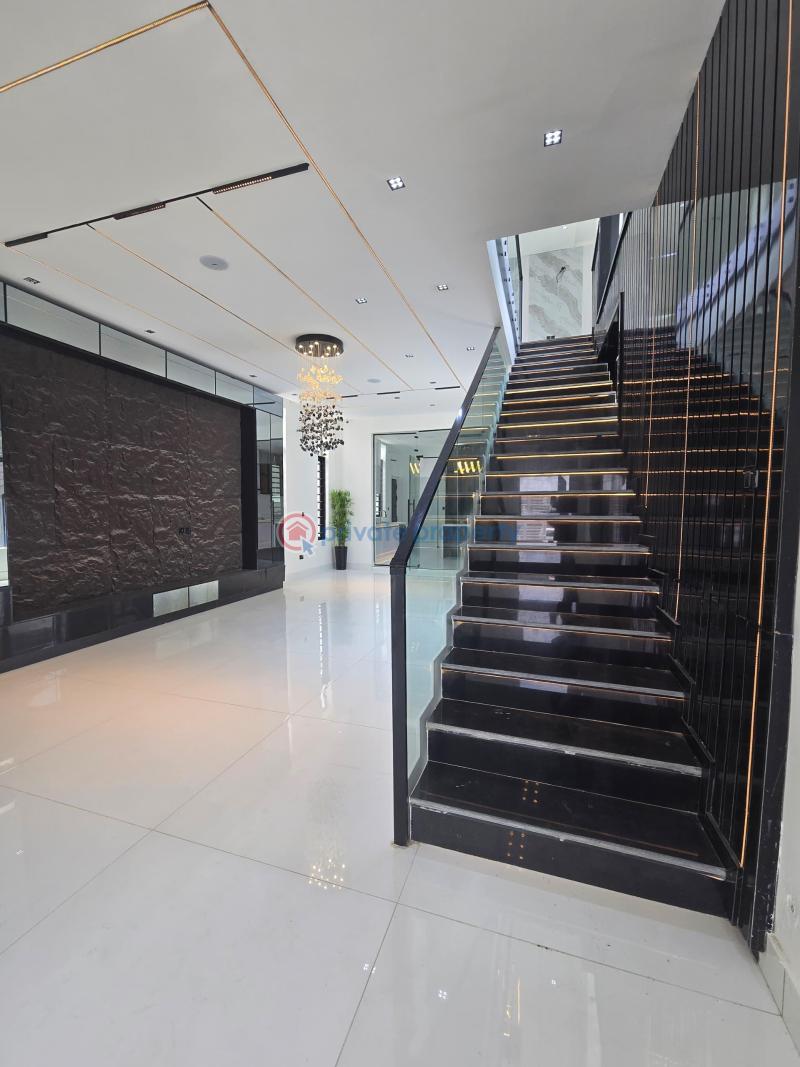 4 bedroom Detached Duplex For Sale Ikota Lekki Lagos - 8