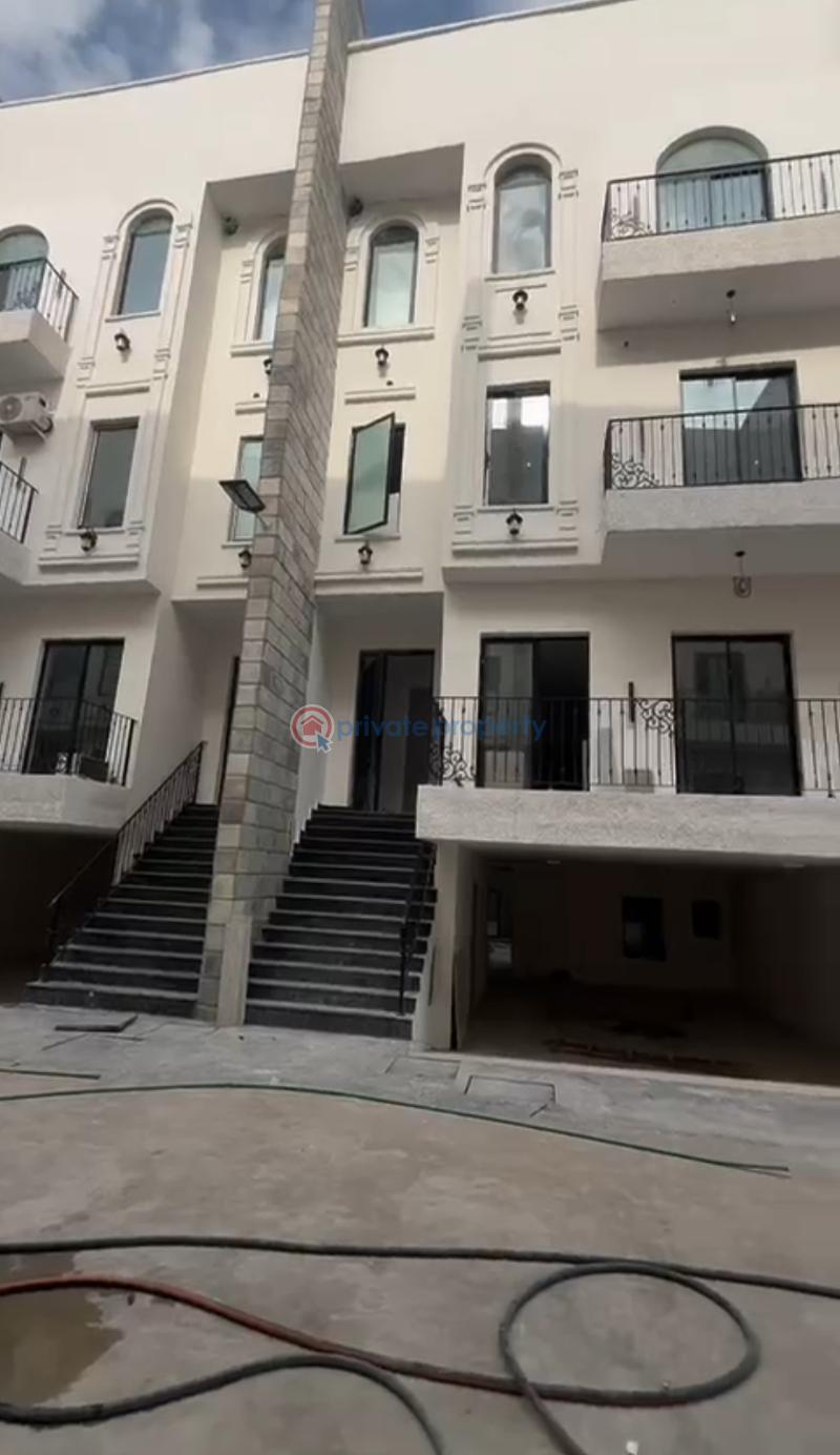 4 bedroom Terraced Duplex For Sale Old Ikoyi Lagos - 17