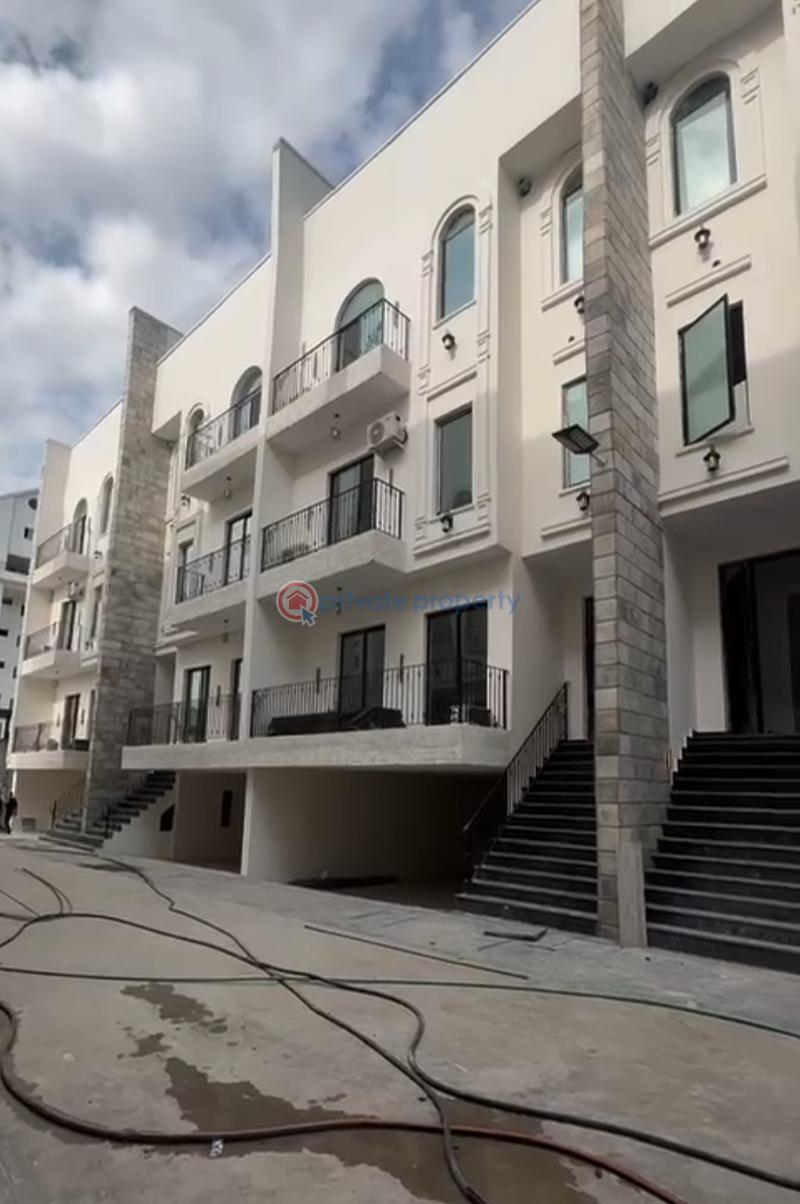 4 bedroom Terraced Duplex For Sale Old Ikoyi Lagos - 1