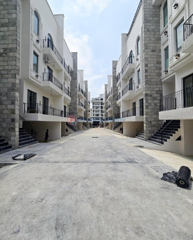 4 bedroom Terraced Duplex For Sale Old Ikoyi Lagos - 14