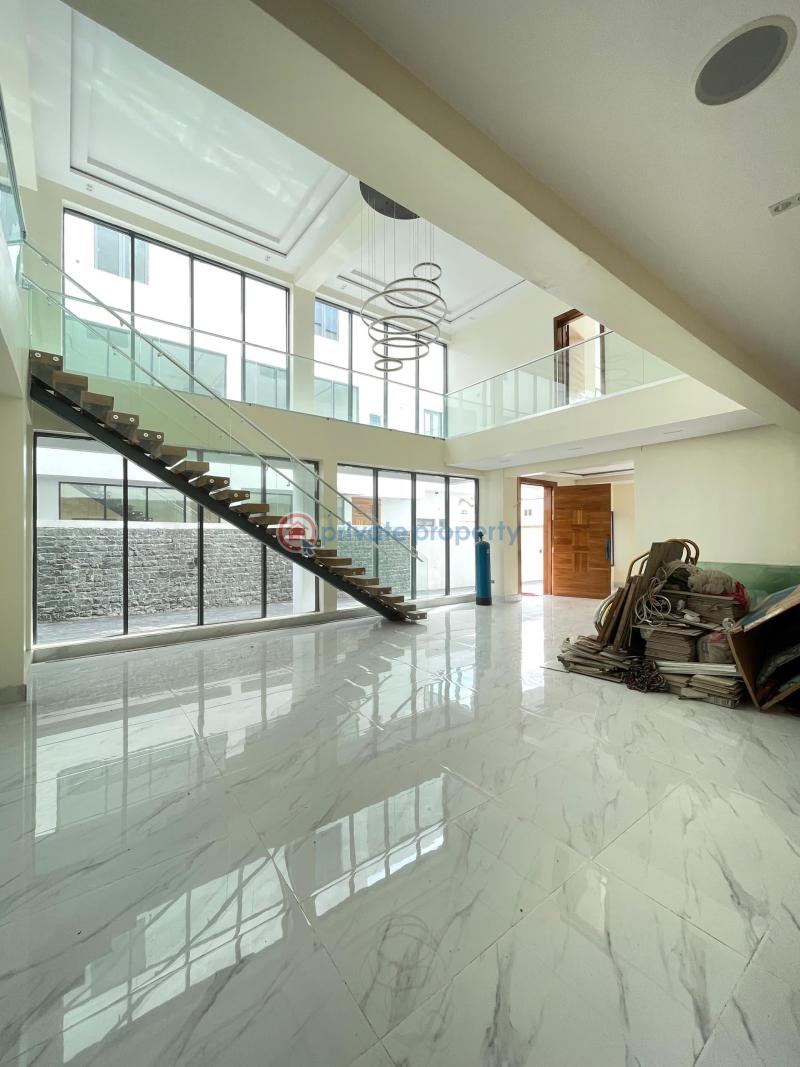 5 bedroom Detached Duplex For Sale Lekki Phase 1 Lagos - 1