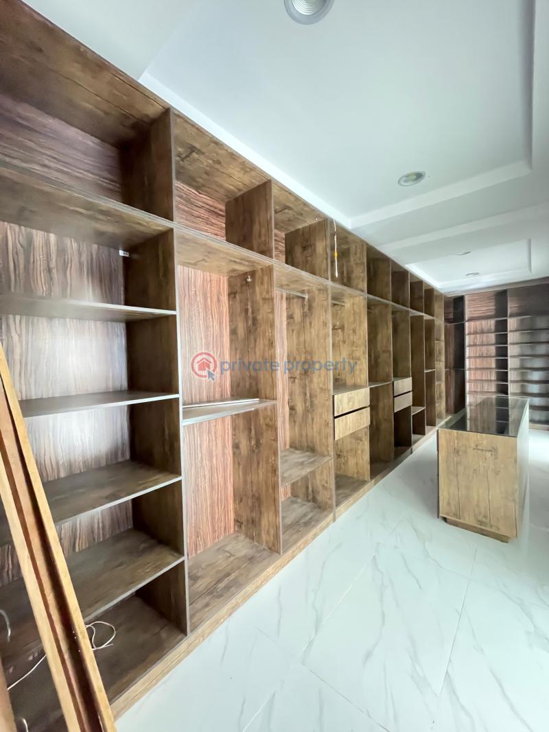 5 bedroom Detached Duplex For Sale Lekki Phase 1 Lagos - 3