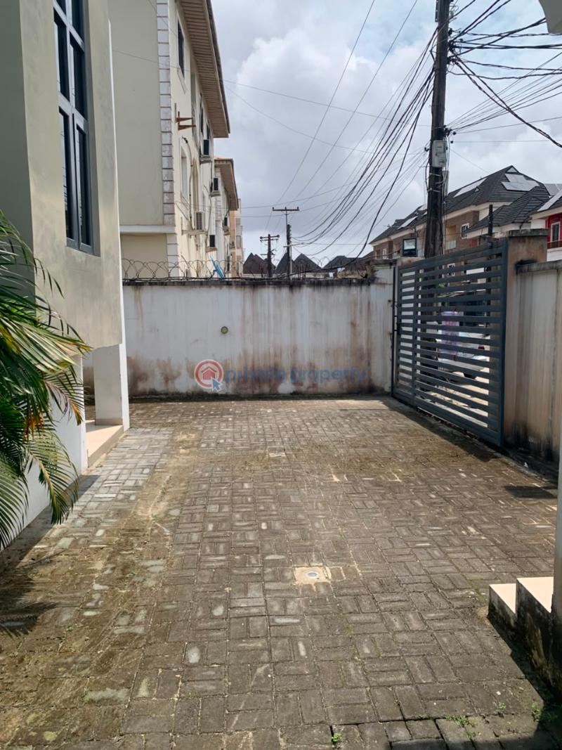 4 bedroom Detached Duplex For Sale Osapa London Osapa Lekki Lagos - 16