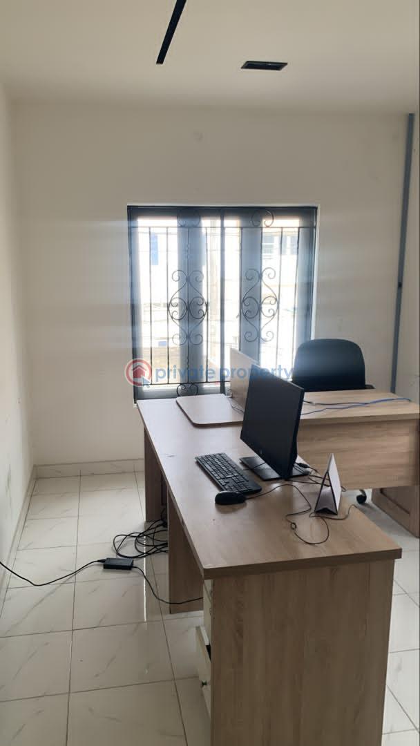 4 bedroom Detached Duplex For Sale Osapa London Osapa Lekki Lagos - 19