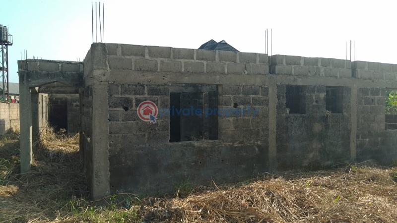 3 bedroom Townhouse For Sale Mowe Opposite Redemption Camp It Can Either Be Roofed Or Decked Magboro Lagos Extension Ogun - 0