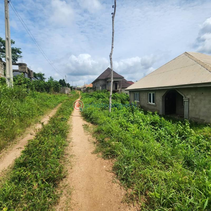 3 bedroom Bungalow For Sale Ologuneru Ibadan Oyo - 3
