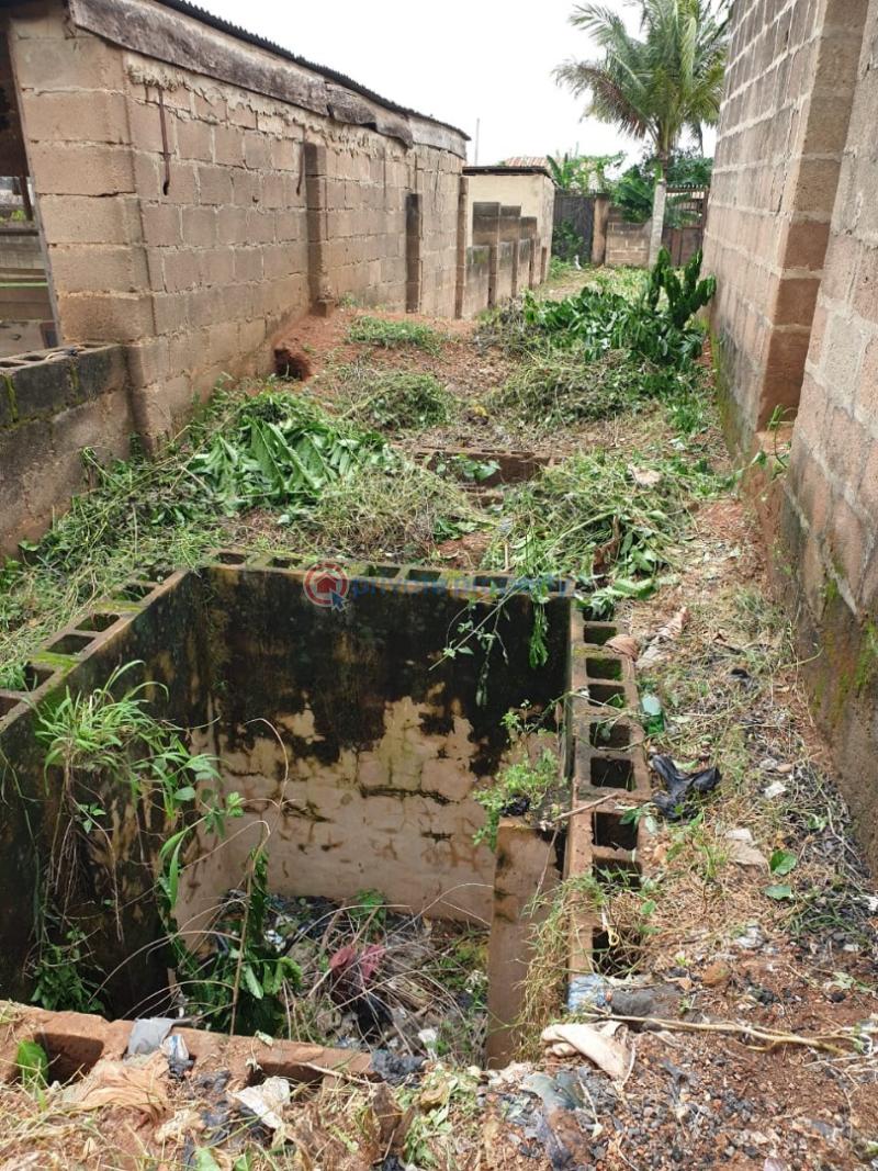 3 bedroom Detached Bungalow For Sale Owode, Abeokuta Road Apata Ibadan Oyo - 7