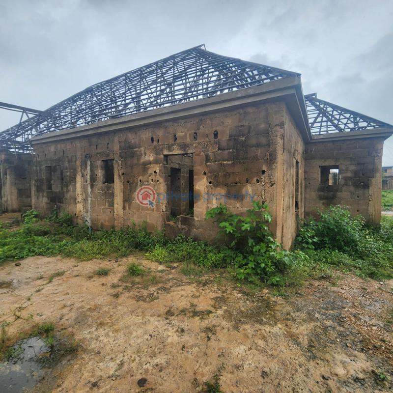 3 bedroom Detached Bungalow For Sale Elebu Off Akala Express Way Ibadan Oyo - 1