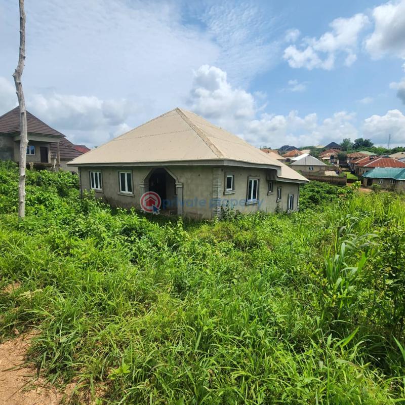 3 bedroom Bungalow For Sale Ologuneru Ibadan Oyo - 6