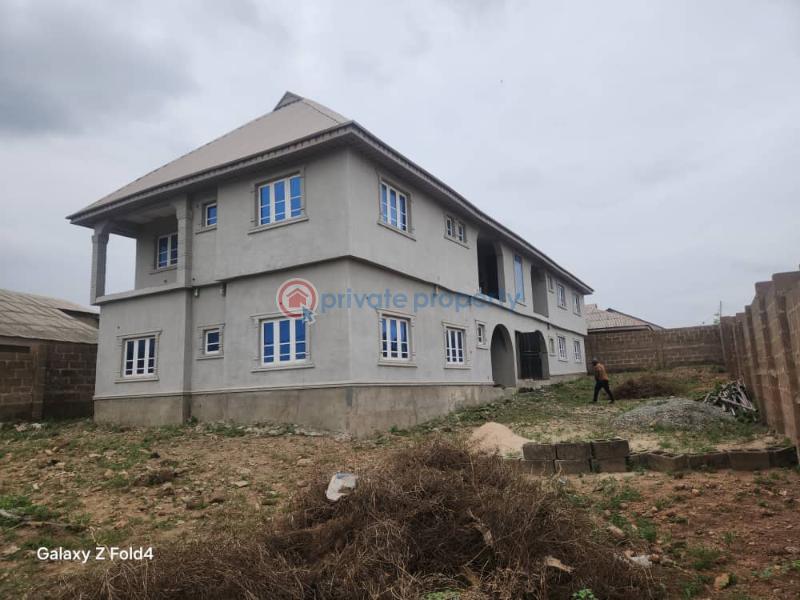 3 bedroom Block Of Flats For Sale Olomore Abeokuta Ogun - 8