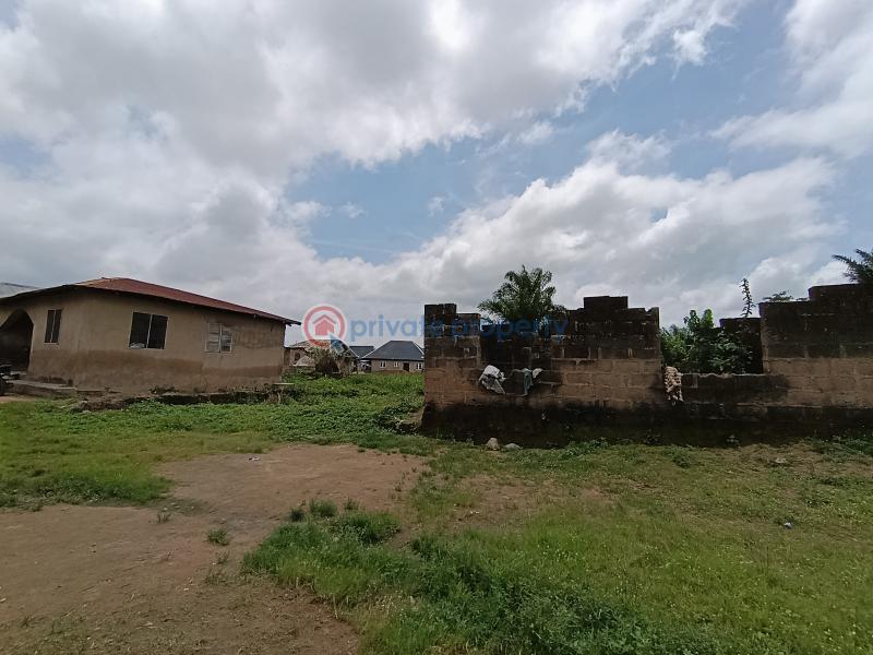 8 bedroom Bungalow For Sale Estate. Moniya Ibadan Oyo - 5