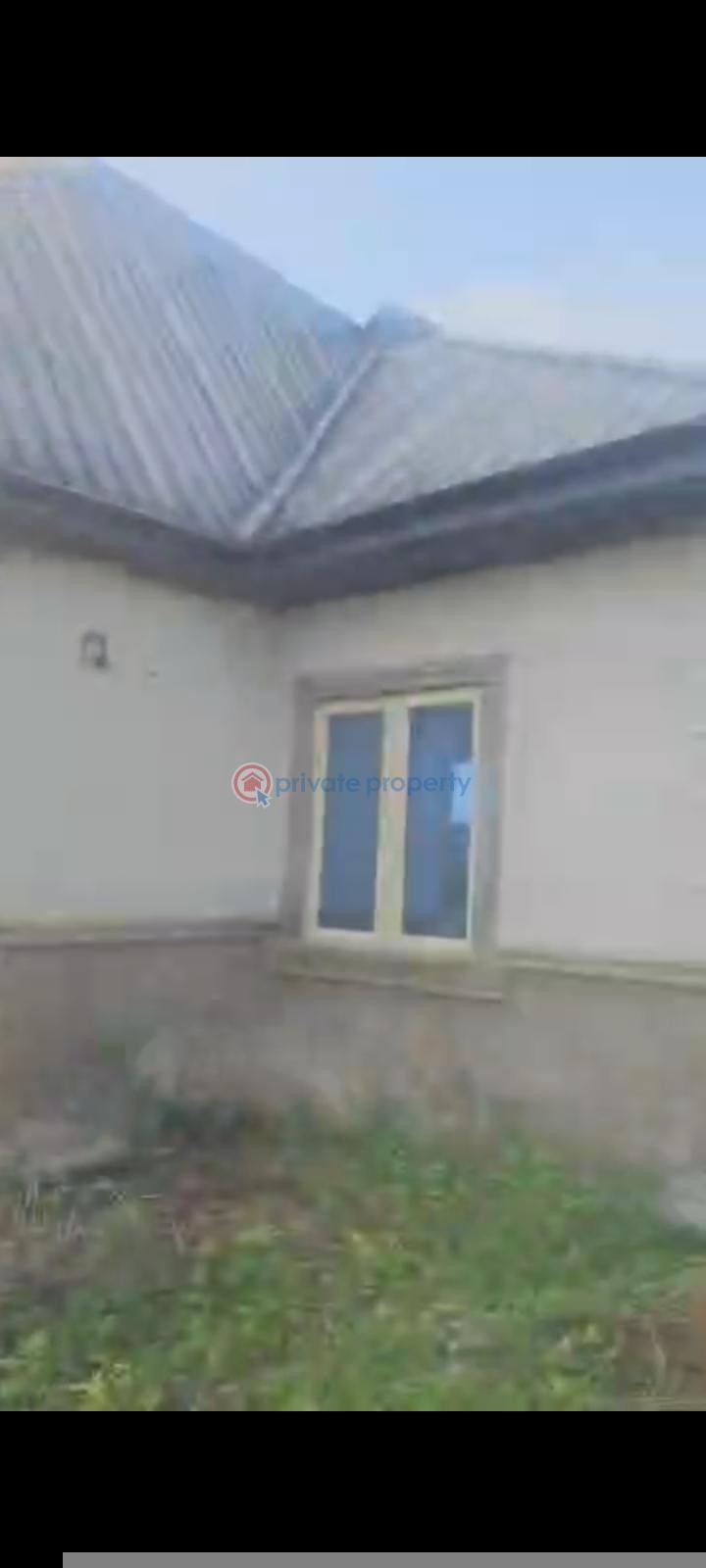 2 bedroom Flat & Apartment For Sale Alaaka Monganna Close To D Main Gate Ibadan Oyo - 5