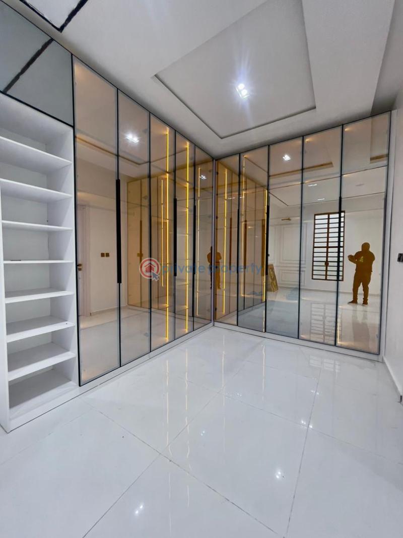 5 bedroom Detached Duplex For Sale Toll Gate Chevron Drive Lekki Lagos - 10