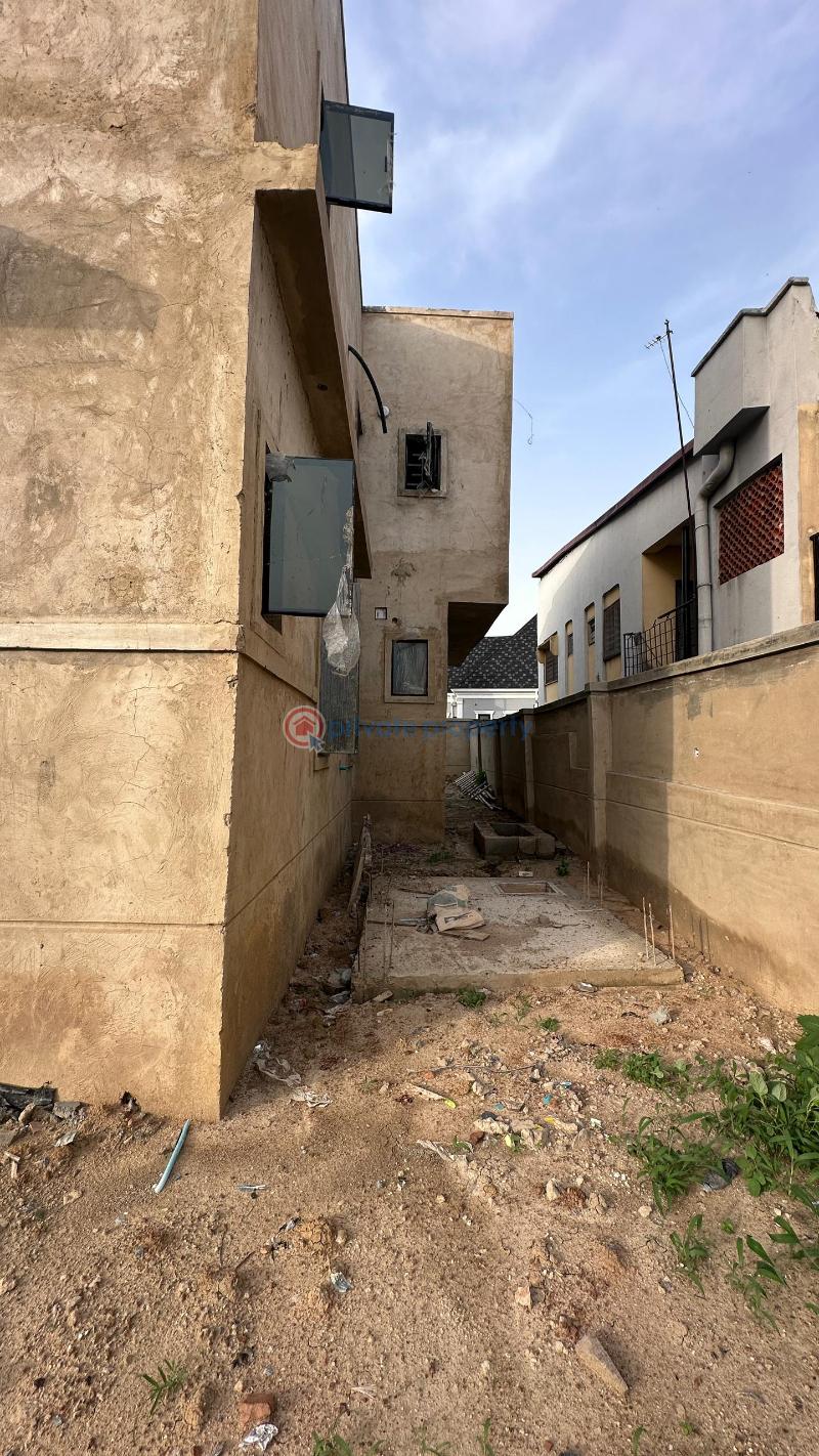 House For Sale Johnson Awe, Oluyole Extension, Ibadan. Ibadan Oyo - 6