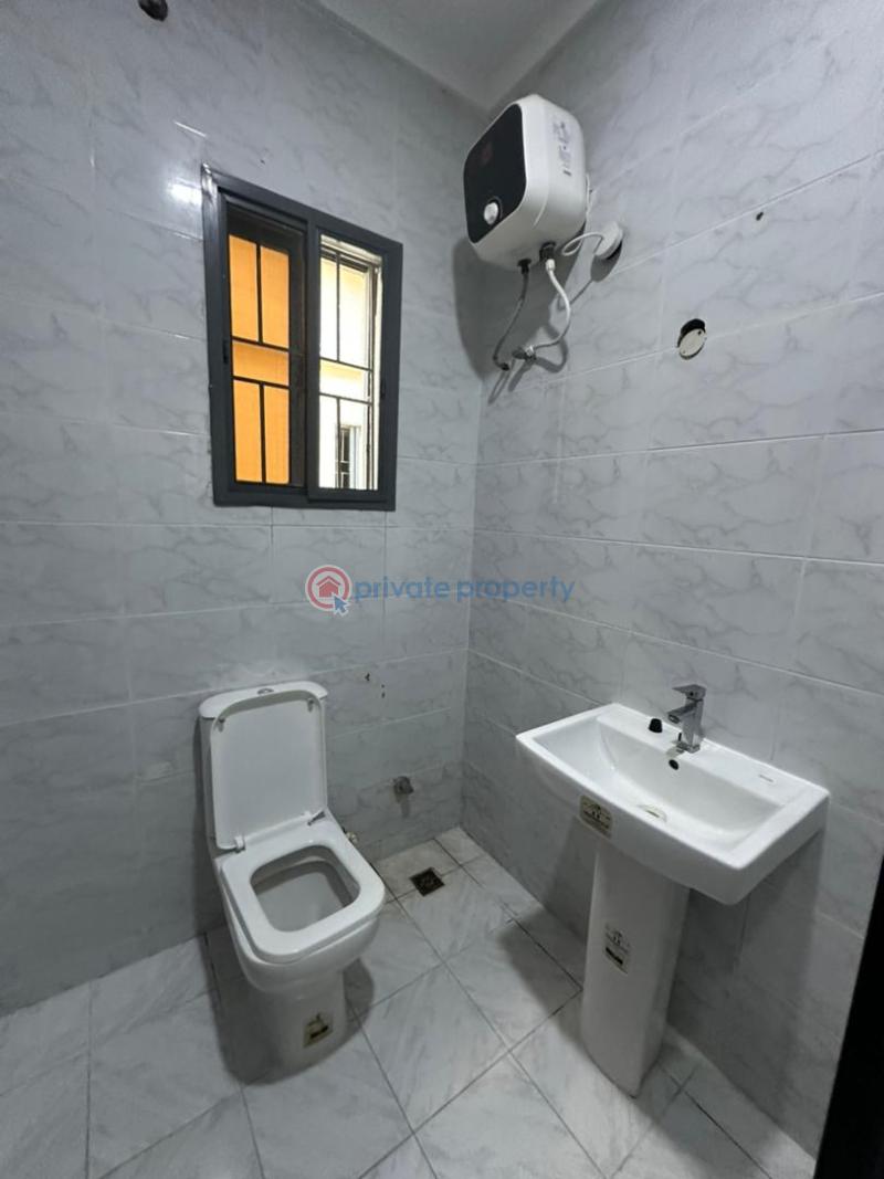 Unfurnished 2 bedroom apartment - 11 2 bedroom Flat & Apartment For Rent Ikate Lekki Lagos - 11