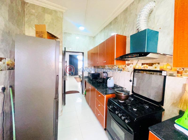 Unfurnished 3 bedroom apartment for sale - 3 3 bedroom Flat & Apartment For Sale Lekki Paradise 3 Estate Chevron Drive Lekki Lagos - 3