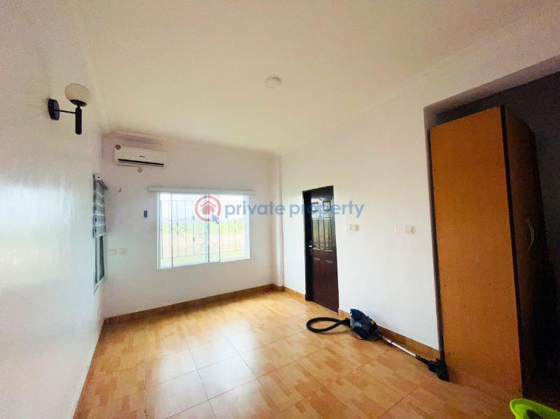 Unfurnished 3 bedroom apartment for sale - 6 3 bedroom Flat & Apartment For Sale Lekki Paradise 3 Estate Chevron Drive Lekki Lagos - 6