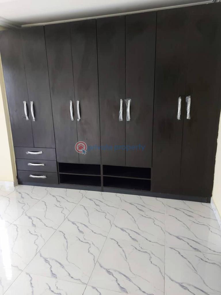3 bedroom Block Of Flats For Rent Off Sọji Olátúnjí, New Road Busstop Lekki Lekki Phase 1 Lagos - 2