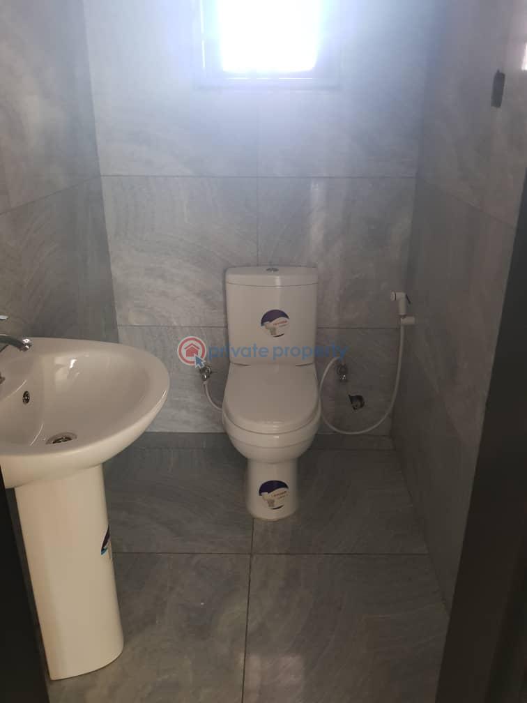 3 bedroom Block Of Flats For Rent Off Sọji Olátúnjí, New Road Busstop Lekki Lekki Phase 1 Lagos - 9