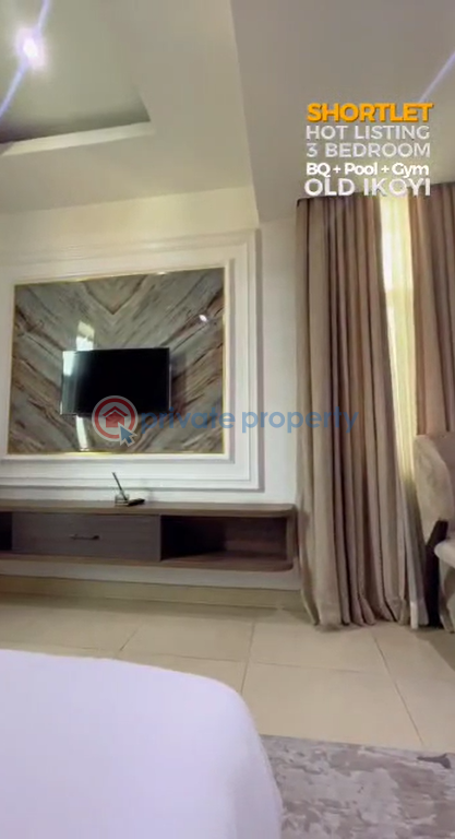Unfurnished 3 bedroom flat on the 3rd floor with 1 bq - 19 3 bedroom Shared Apartment For Rent Old Ikoyi Lagos - 19