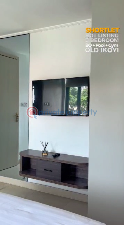 Unfurnished 3 bedroom flat on the 3rd floor with 1 bq - 17 3 bedroom Shared Apartment For Rent Old Ikoyi Lagos - 17