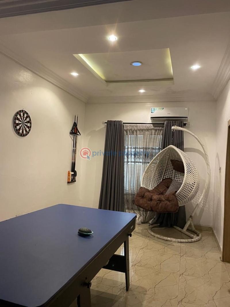 Unfurnished 3bedroom flat - 23 3 bedroom Flat & Apartment For Sale Chevron Drive Lekki Lagos - 23