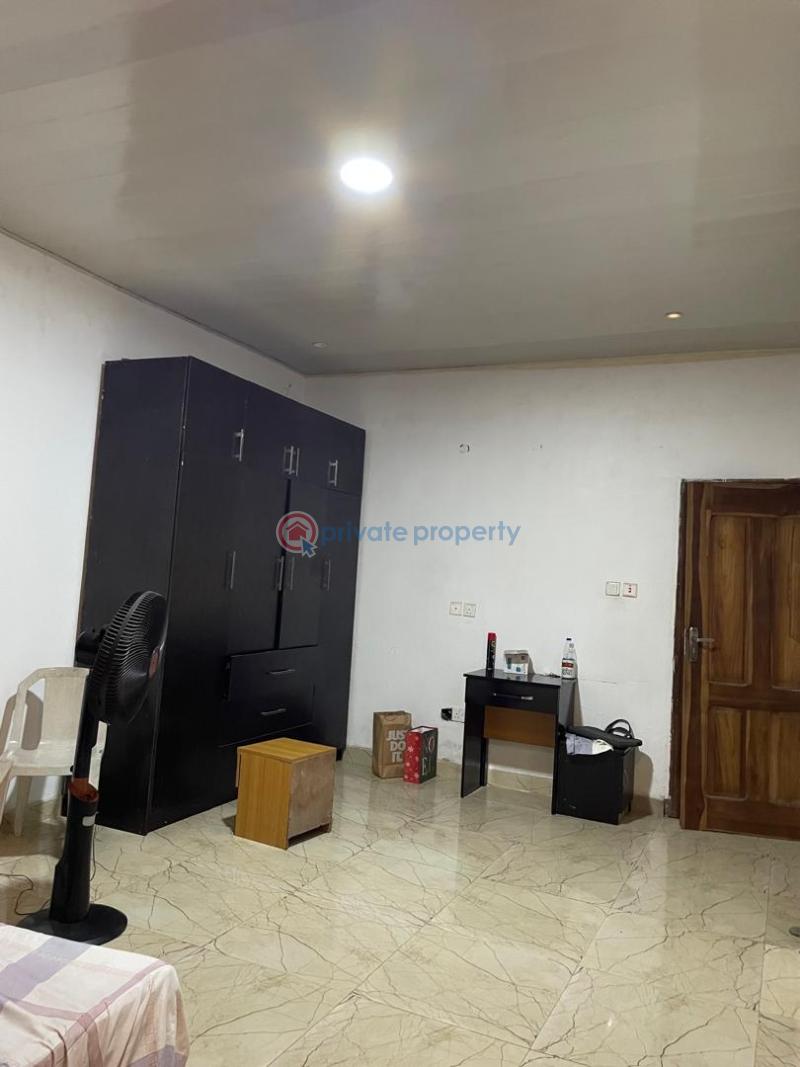 Unfurnished 3bedroom flat - 37 3 bedroom Flat & Apartment For Sale Chevron Drive Lekki Lagos - 37