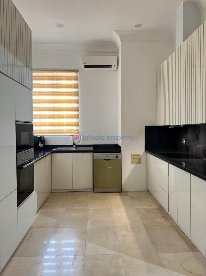 Unfurnished 4 bedroom apartment with a bq on 4th floor - 5 4 bedroom Block Of Flats For Rent Victoria Island Lagos - 5