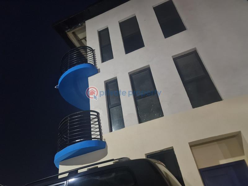 3 bedroom Semi detached Duplex For Rent Jahi Abuja Phase 2  - 12