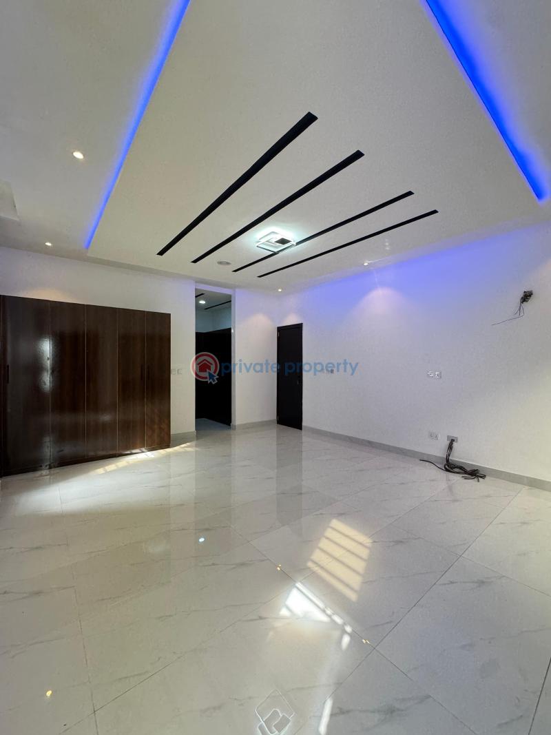 4 bedroom Detached Duplex For Sale Chevron Drive Lekki Lagos - 4