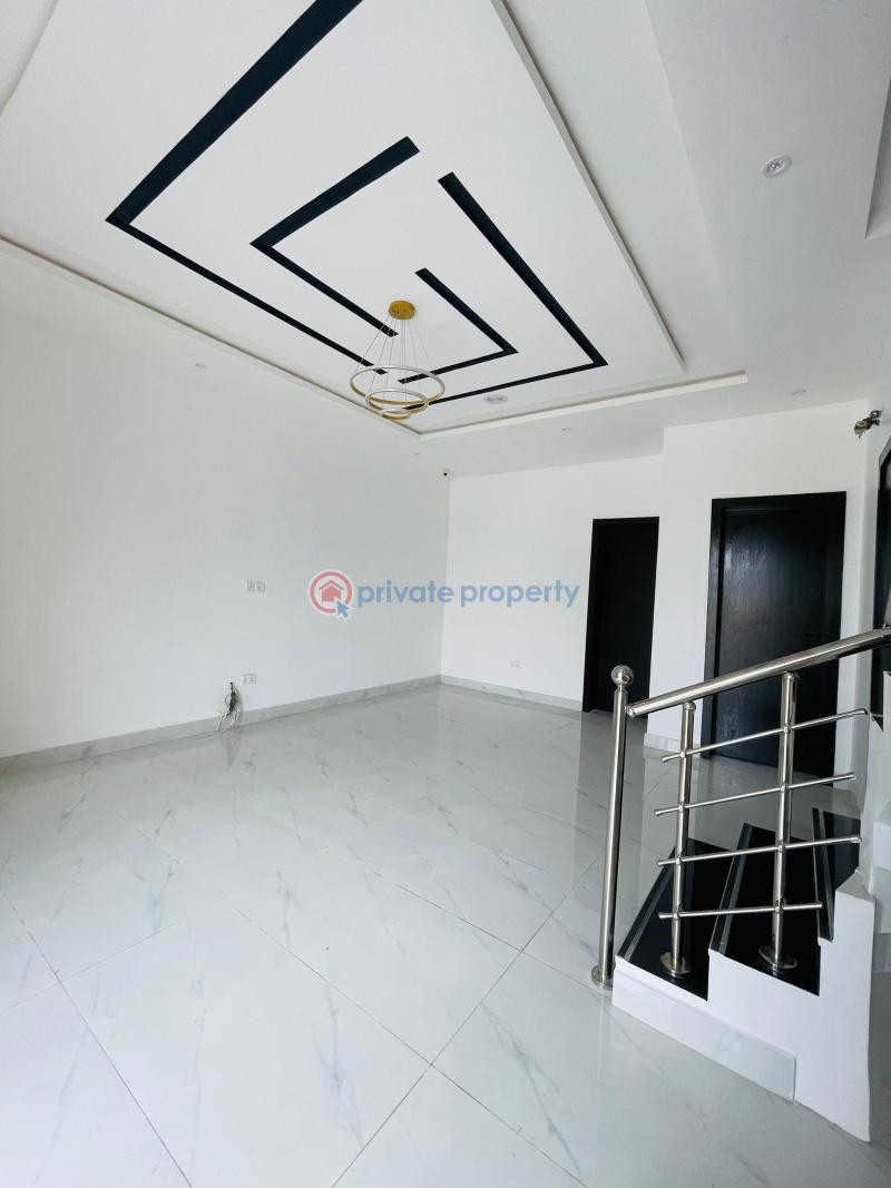 4 bedroom Semi detached Duplex For Sale Chevron Drive Lekki Lagos - 5
