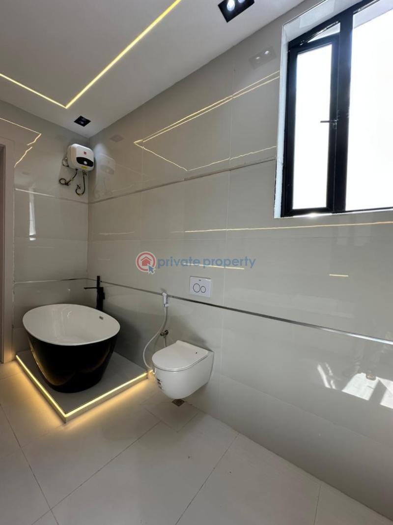 5 bedroom Detached Duplex For Sale Osapa Lekki Lagos - 8