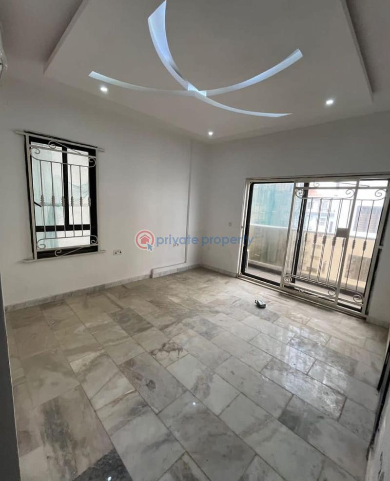 Uniquely built 4 bedroom apartment with bq - 3 4 bedroom Block Of Flats For Sale Close To Banana Island Banana Island Ikoyi Lagos - 3