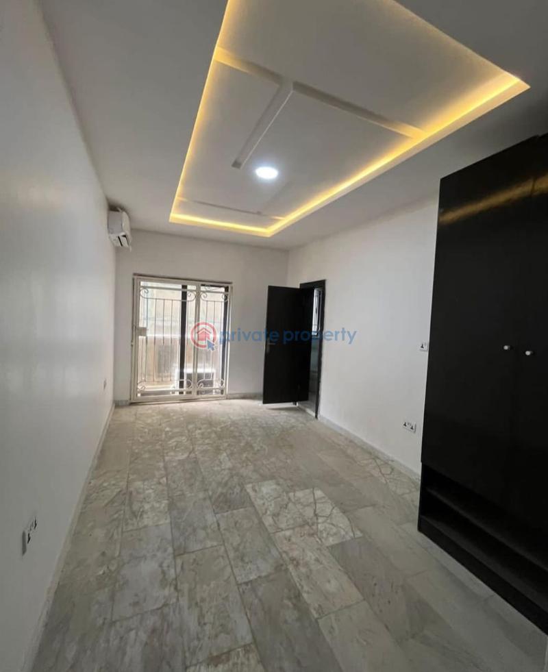 Uniquely built 4 bedroom apartment with bq - 6 4 bedroom Block Of Flats For Sale Close To Banana Island Banana Island Ikoyi Lagos - 6