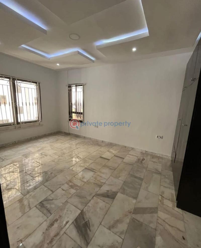 Uniquely built 4 bedroom apartment with bq - 8 4 bedroom Block Of Flats For Sale Close To Banana Island Banana Island Ikoyi Lagos - 8