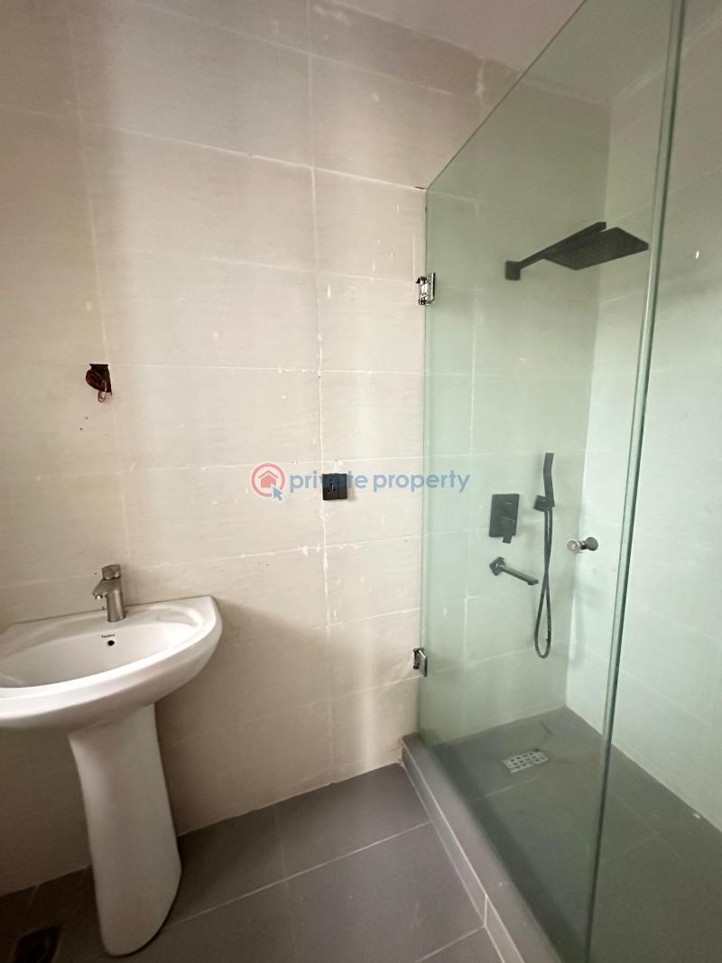 Uniquely built 5 bedroom terrace duplex with study room - 12 5 bedroom Terraced Duplex For Sale Victoria Island Lagos - 12