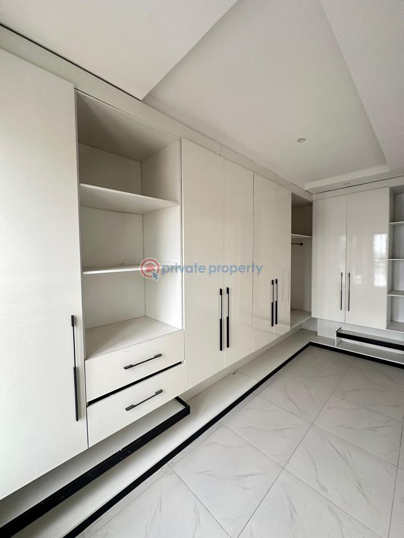 Uniquely built 5 bedroom terrace duplex with study room - 15 5 bedroom Terraced Duplex For Sale Victoria Island Lagos - 15