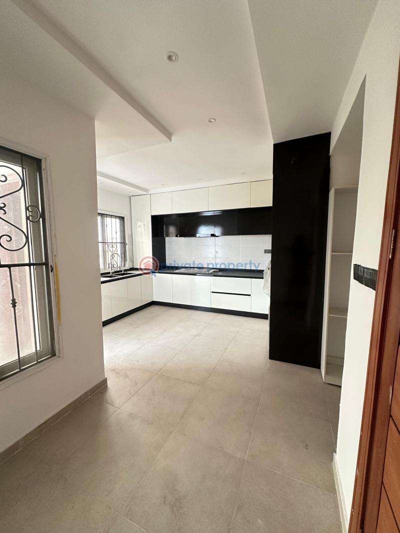 Uniquely built 5 bedroom terrace duplex with study room - 5 5 bedroom Terraced Duplex For Sale Victoria Island Lagos - 5