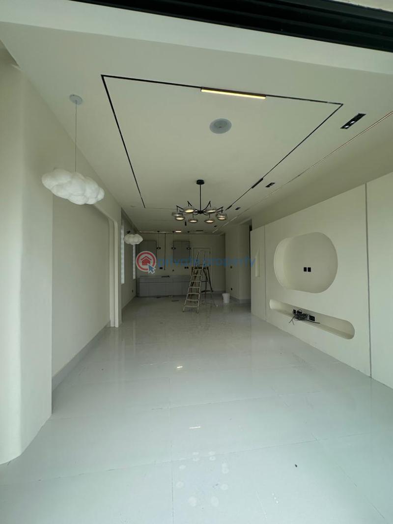 5 bedroom Detached Duplex For Sale Freedom Way Lekki Phase 1 Lagos - 2