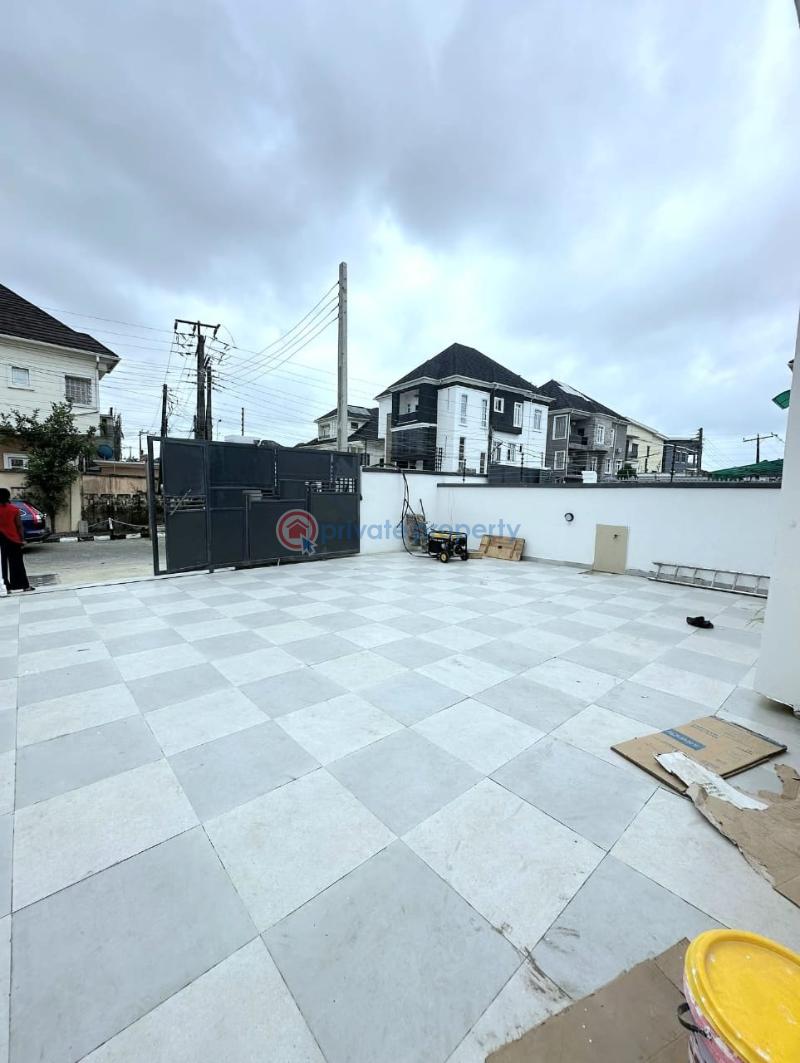 Uniquely-built spacious 5 bedroom fully detached duplex - 16 5 bedroom Detached Duplex For Sale Chevron Drive Lekki Lagos - 16