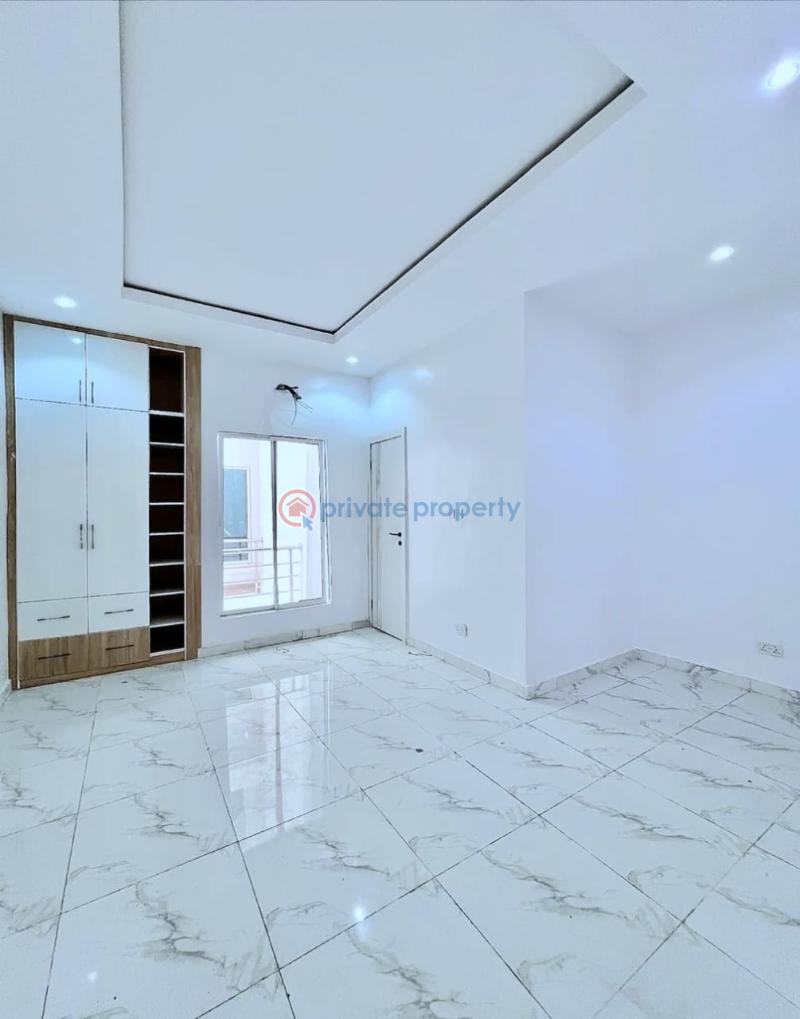 Uniquely-built spacious 5 bedroom fully detached duplex - 3 5 bedroom Detached Duplex For Sale Chevron Drive Lekki Lagos - 3