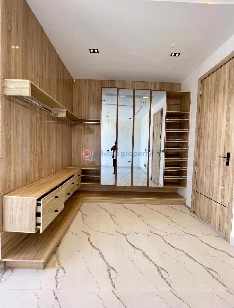 4 bedroom Semi detached Duplex For Sale Chevron Drive Lekki Lagos - 12