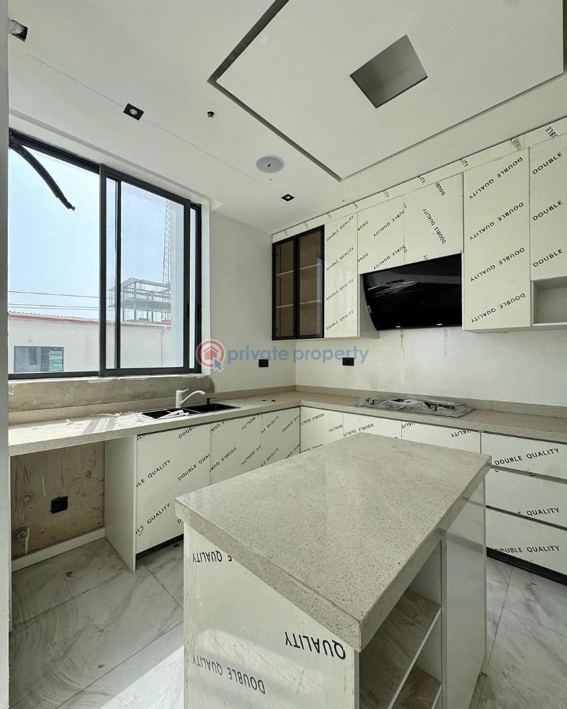 2 bedroom Block Of Flats For Sale Lekki Phase 1 Lagos - 3