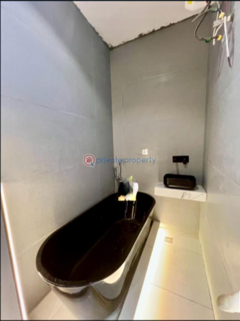 4 bedroom Detached Duplex For Sale Ikota Lekki Lagos - 5